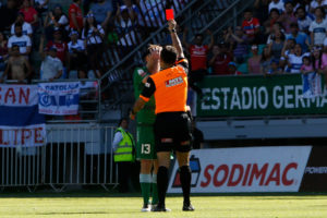 Riquero tras lesionar con patadón a Saavedra: 