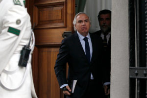 Caso Catrillanca: Chadwick declaró ante Fiscalía en La Moneda