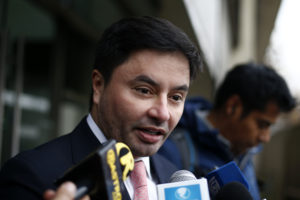 VIDEO | A Carter se le cayó el diccionario en plena entrevista por TV: “Estos hijos de puta no pueden seguir gobernando Chile”