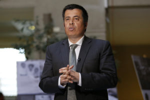 Diputado Celis busca reducir vacaciones del Congreso: 