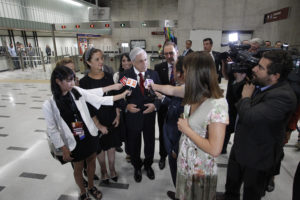 VIDEO | Graban la cara del presidente de Metro justo cuando Sebastián Piñera comprometió la nueva Línea 10