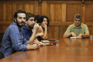 Frente Amplio se reúne con el PC para estudiar pacto de oposición