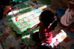 ¿Jardines infantiles que priorizan niños migrantes? La deuda histórica en cobertura