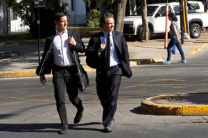 Ex cónsul chileno autoriza revisión de cuentas bancarias por tráfico de migrantes