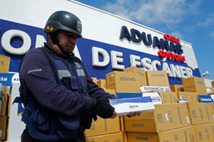 Decomisan contrabando de cigarros por $300 millones en región del Biobío