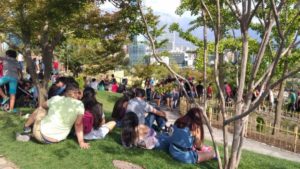 El choque de culturas en el Jardín Japonés