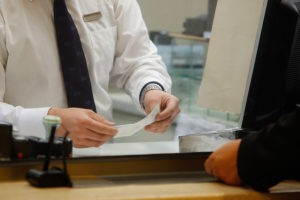 Morosos alcanzan cifra récord de más de 4.5 millones de personas: promedio de deuda es de $1.725.180