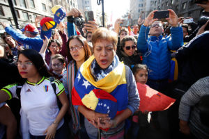 Unión Europea pedirá a Maduro elecciones 