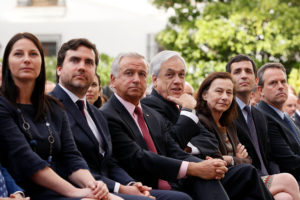 Piñera presenta programa que mejora gestión de recursos en el gobierno