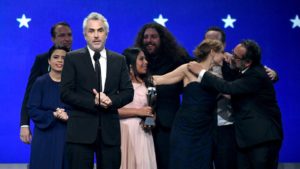 Roma arrasa en los premios Critics Choice y pisa fuerte hacia el Oscar