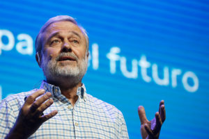 Benito Baranda critica a Piñera por dejar de lado a Haití por Venezuela: 