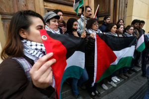¿Y si acudimos al Tribunal Penal Internacional por el respeto a los derechos humanos en Palestina?