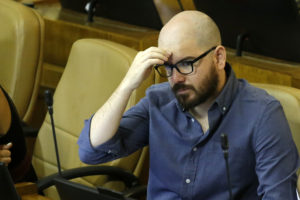 Giorgio Jackson se lanza contra la UC y el rector Sánchez tras condena a académico por magnicidio de Frei Montalva