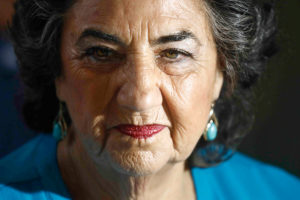 Festival de respuestas: alcaldesa Reginato realiza encuesta en Twitter para evaluar a Jani Dueñas en medio de la pifiadera