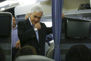 Informan problemas en avión que trasladaba a Piñera hasta Cúcuta