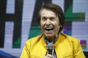 Raphael anuncia un show 