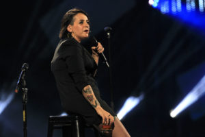 Arturo Longton a Jani Dueñas: 