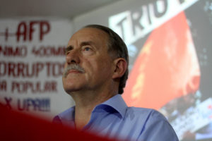 Los particulares argumentos de Eduardo Artés para asegurar que la detención de periodistas fue “un montaje de TVN”