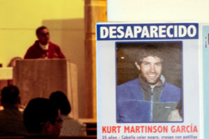 Hermano de Kurt Martinson hace dura crítica a matinales por llevar videntes: 