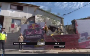 VIDEO | Brutal caída de competidor marcó nueva versión del Valparaíso Cerro Abajo 2019