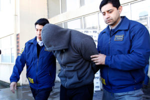 PDI detiene a hombre que asegura iba a vender droga 
