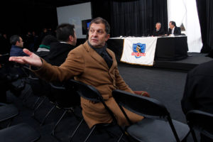 Aníbal Mosa con todo contra Ruiz-Tagle: 