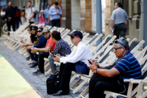 Indemnización por despido: Gobierno propone reducir pago a medio mes por año de servicio