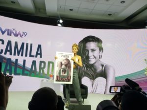 Cami Gallardo y su reacción en medio de la pifiadera a Jani Dueñas: 