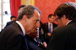 Fiscalía pide el sobreseimiento de Patricio Hales en causa por abuso sexual