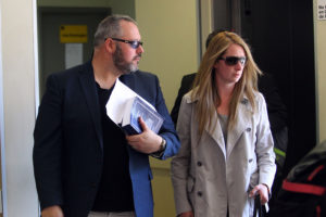 Notificaron embargo de la casa de Dávalos y Compagnon por deuda con el Banco de Chile