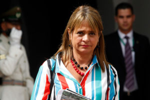 Caso Asipes: Fiscalía cita a declarar como imputada a senadora UDI Jacqueline van Rysselberghe