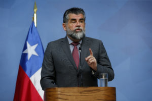 Revelan que subsecretario Ubilla tiene una residencia en tierras mapuche protegidas