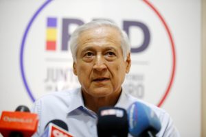 Heraldo Muñoz defiende postura de Bachelet en Venezuela: 