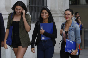 Diputadas de oposición presentan propuestas para una educación no sexista