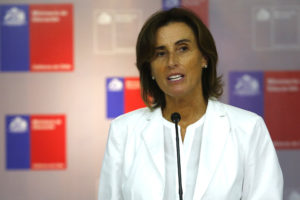 Mineduc asegura que 19 mil alumnos están sin matrícula: padres se resisten a inscribirlos en colegios asignados