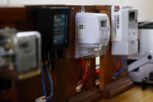 Enel, Saesa y Chilquinta pagarán $10 mil a quienes cambien su medidor por uno inteligente