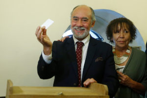 Iván Flores es el candidato DC a la presidencia de la Cámara de Diputados