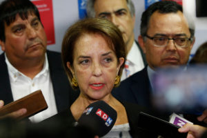 Gobierno se compromete con camioneros a desarrollar Terminal 2 de Valparaíso