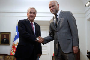 Alvaro Elizalde pide a Piñera y al Gobierno 