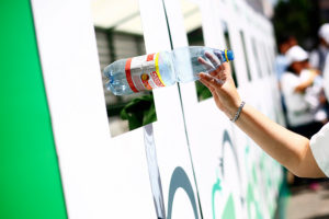 Solo el 8% del plástico que se consume en Chile se recicla