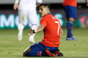 Alexis no repunta y sale lesionado en triunfo del Manchester United frente al Southampton