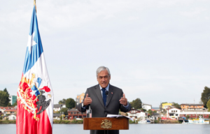 Piñera critica a Bachelet: 