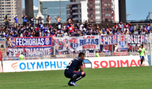 La U pierde y queda penúltima en el torneo: Hinchas hacen particular pedido a Matías Rodríguez