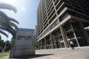 Corte confirma que Enel Generación no es empresa estratégica y puede ir a huelga