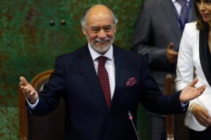 Nuevo presidente de Cámara Iván Flores llamó a reivindicar 