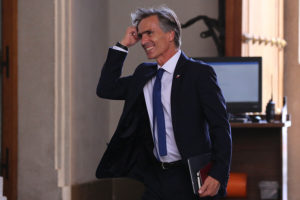 Ministro Valente destaca aporte de la inversión en el crecimiento de 4% en 2018