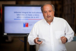 Ministro del Trabajo por aumento de empleos formales: 