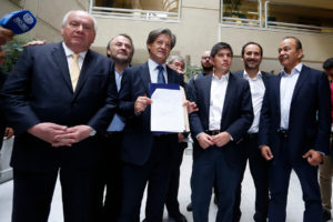 Oposición rechazó proyecto de Modernización Tributaria y entregó otra propuesta
