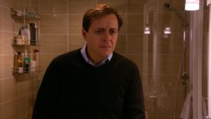 Teleserie Casa de Muñecos enfrenta críticas por polémica escena donde hablan de VIH y SIDA