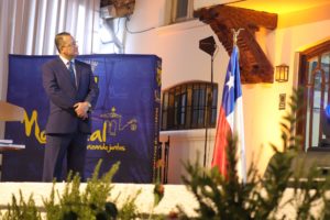 VIDEO | Alcalde UDI hace delirante llamado a tener 